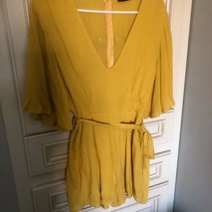 Mustard sexy romper!